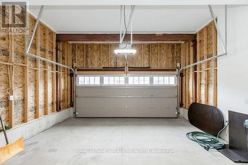 111 Plewes Drive, Collingwood, ON - Indoor Photo Showing Garage