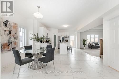 111 Plewes Drive, Collingwood, ON - Indoor Photo Showing Dining Room