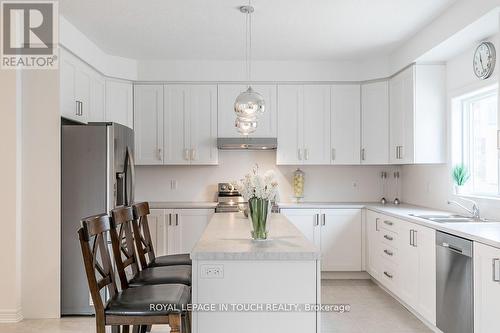 2 Rowland Street, Collingwood, ON - Indoor Photo Showing Kitchen