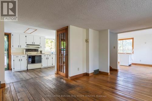 26 Auditorium Circle, Grimsby, ON - Indoor Photo Showing Kitchen