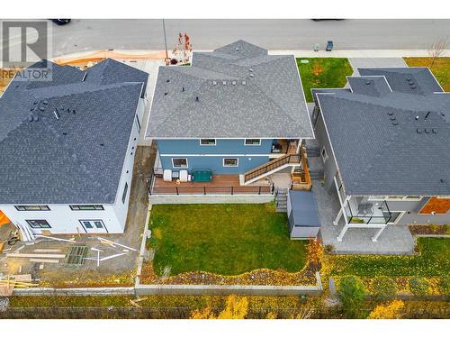 2714 Beachmount Crescent, Kamloops, BC - Outdoor With Deck Patio Veranda