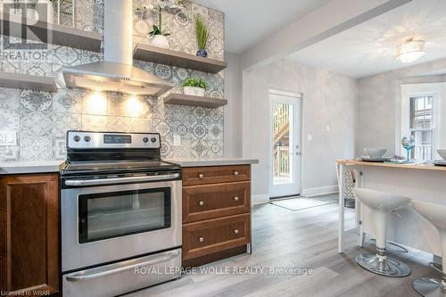 197 Palmer Avenue, Kitchener, ON - Indoor Photo Showing Kitchen