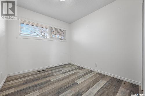 1419 Dover Avenue, Regina, SK - Indoor Photo Showing Other Room