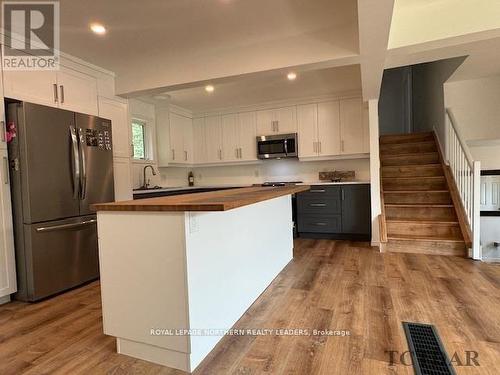 167 Claimpost Trail, Timmins, ON - Indoor Photo Showing Kitchen