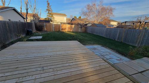 39 Brotman Bay, Winnipeg, MB - Outdoor