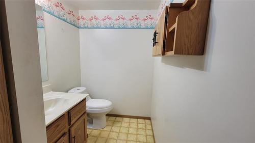 39 Brotman Bay, Winnipeg, MB - Indoor Photo Showing Bathroom