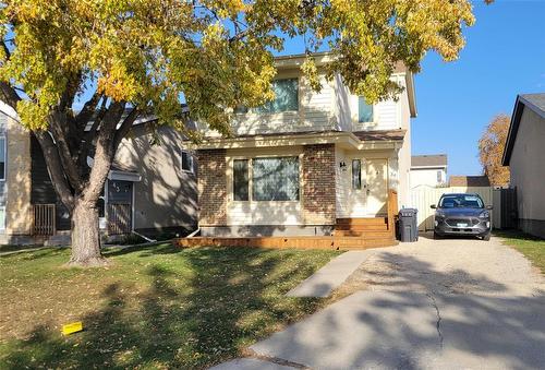 39 Brotman Bay, Winnipeg, MB - Outdoor