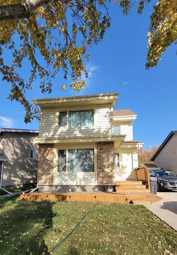 39 Brotman Bay, Winnipeg, MB - Outdoor