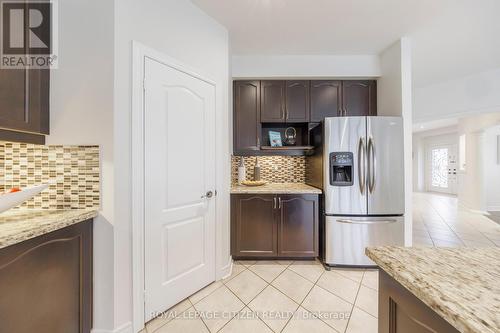 29 Peterkin Road, Markham, ON - Indoor Photo Showing Kitchen