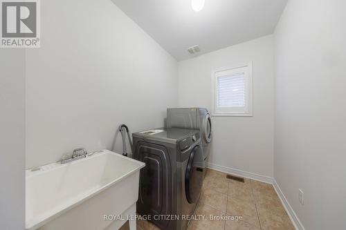 29 Peterkin Road, Markham, ON - Indoor Photo Showing Laundry Room