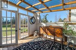 View of sunroom / solarium - 