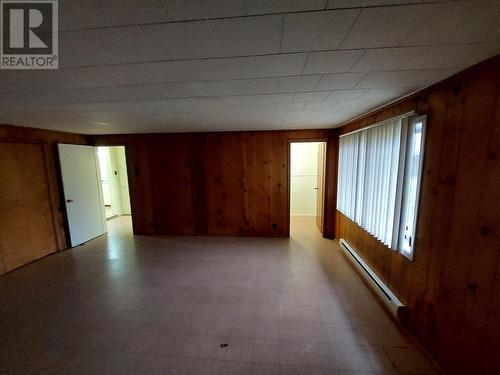 17 7Th Avenue, Keremeos, BC - Indoor Photo Showing Other Room