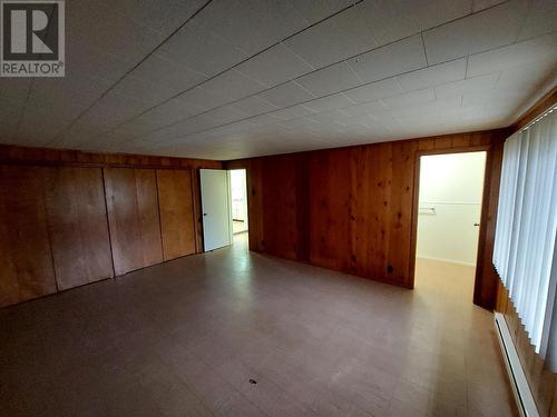 17 7Th Avenue, Keremeos, BC - Indoor Photo Showing Other Room