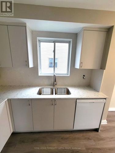 46 Arthur Avenue, Barrie, ON - Indoor Photo Showing Kitchen With Double Sink