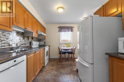 78 Rose Abbey Drive, Kingston (Kingston East (Incl Barret Crt)), ON - Indoor Photo Showing Kitchen With Double Sink