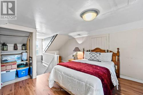 22 Alberta Street, Quinte West, ON - Indoor Photo Showing Bedroom