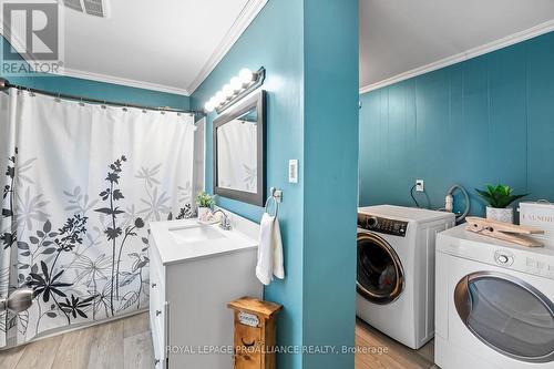 22 Alberta Street, Quinte West, ON - Indoor Photo Showing Laundry Room