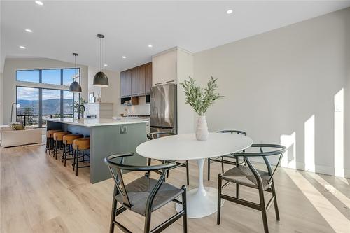 102-1100 Antler Drive, Penticton, BC - Indoor Photo Showing Dining Room