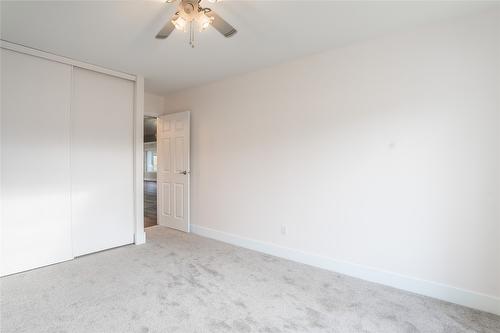 57 Kingfisher Drive, Penticton, BC - Indoor Photo Showing Other Room