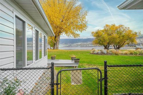 57 Kingfisher Drive, Penticton, BC - Outdoor