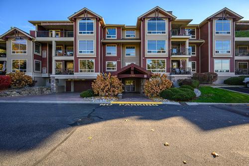 305-2780 Auburn Road, West Kelowna, BC - Outdoor With Facade