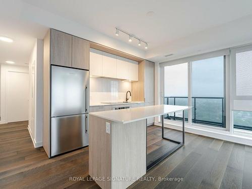 E-2802-130 River St, Toronto, ON - Indoor Photo Showing Kitchen