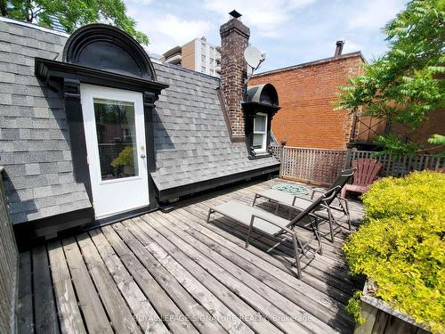 Upper-47 Gloucester St, Toronto, ON - Outdoor With Deck Patio Veranda With Exterior