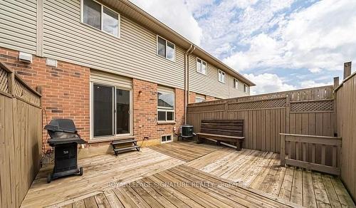 16-39 Pinewoods Dr, Hamilton, ON - Outdoor With Deck Patio Veranda With Exterior