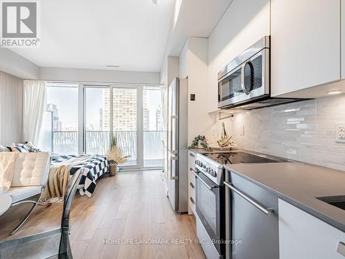 2308 - 42 Charles Street E, Toronto, ON - Indoor Photo Showing Kitchen With Upgraded Kitchen