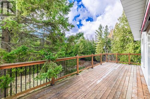 19661 Kennedy Road, East Gwillimbury, ON - Outdoor With Deck Patio Veranda With Exterior