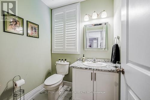 309 Vienna Street, Hamilton, ON - Indoor Photo Showing Bathroom