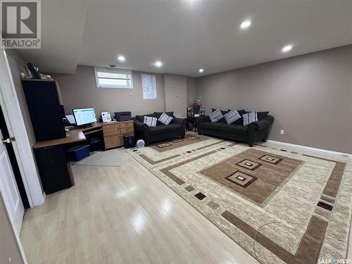 402 Buckwold Cove, Saskatoon, SK - Indoor Photo Showing Basement