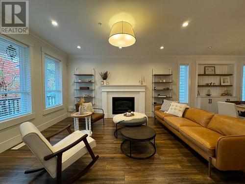 24288 101A Street, Maple Ridge, BC - Indoor Photo Showing Living Room With Fireplace