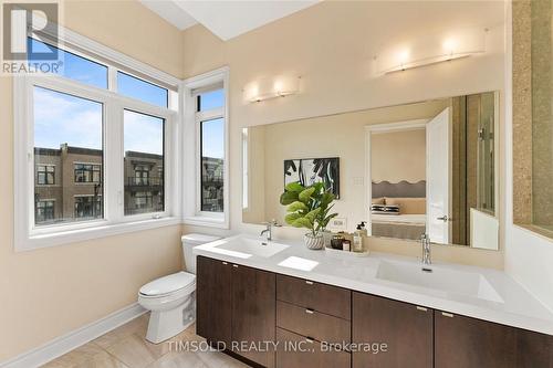 26 Carrville Woods Circle, Vaughan, ON - Indoor Photo Showing Bathroom