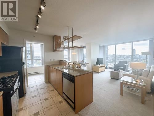 2502 1438 Richards Street, Vancouver, BC - Indoor Photo Showing Kitchen With Double Sink