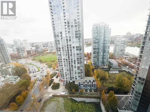 2502 1438 Richards Street, Vancouver, BC - Outdoor With View