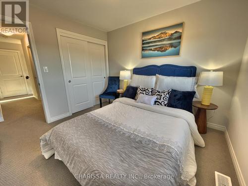 164 Sunflower Place, Welland, ON - Indoor Photo Showing Bedroom