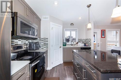 155 Marlatte Crescent, Saskatoon, SK - Indoor Photo Showing Kitchen With Upgraded Kitchen