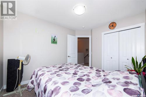 155 Marlatte Crescent, Saskatoon, SK - Indoor Photo Showing Bedroom