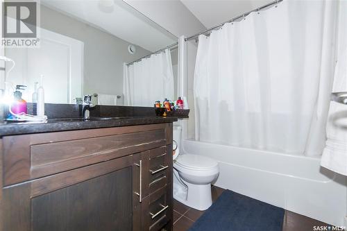 155 Marlatte Crescent, Saskatoon, SK - Indoor Photo Showing Bathroom