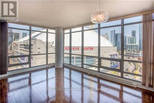 1510 - 5 Mariner Terrace, Toronto, ON - Indoor Photo Showing Other Room