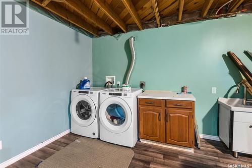 28 Anderson Crescent, Saskatoon, SK - Indoor Photo Showing Laundry Room