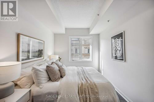 Th32 - 78 Carr Street, Toronto, ON - Indoor Photo Showing Bedroom