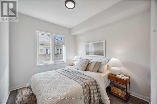 Th32 - 78 Carr Street, Toronto, ON - Indoor Photo Showing Bedroom