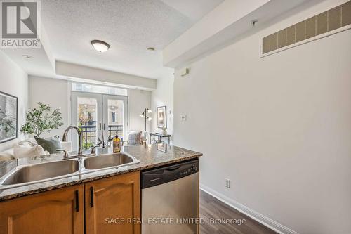 Th32 - 78 Carr Street, Toronto, ON - Indoor Photo Showing Kitchen With Double Sink