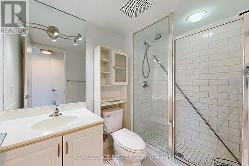 516 - 185 Legion Road N, Toronto, ON - Indoor Photo Showing Bathroom