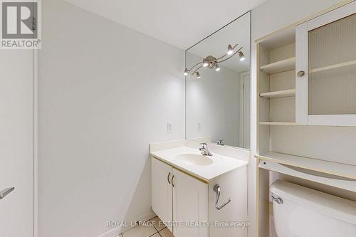 516 - 185 Legion Road N, Toronto, ON - Indoor Photo Showing Bathroom