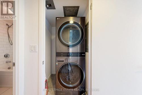 516 - 185 Legion Road N, Toronto, ON - Indoor Photo Showing Laundry Room