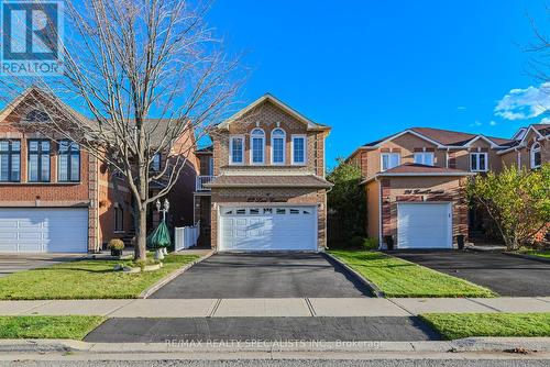 22 Lent Crescent, Brampton, ON - Outdoor With Facade