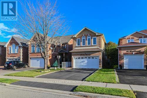 22 Lent Crescent, Brampton, ON - Outdoor With Facade